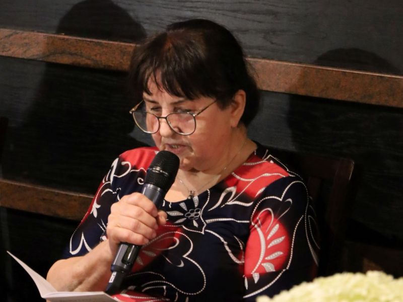 wieczor z poezja wiersze z podozy janina cielen z ostrowa