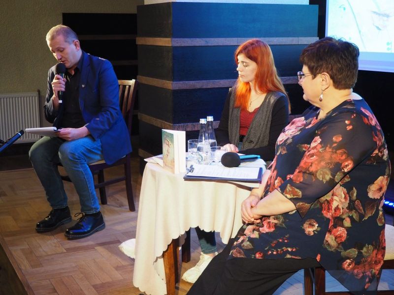 wieczor poezji patrycji grandy7 wiersze czytal rafal pasko