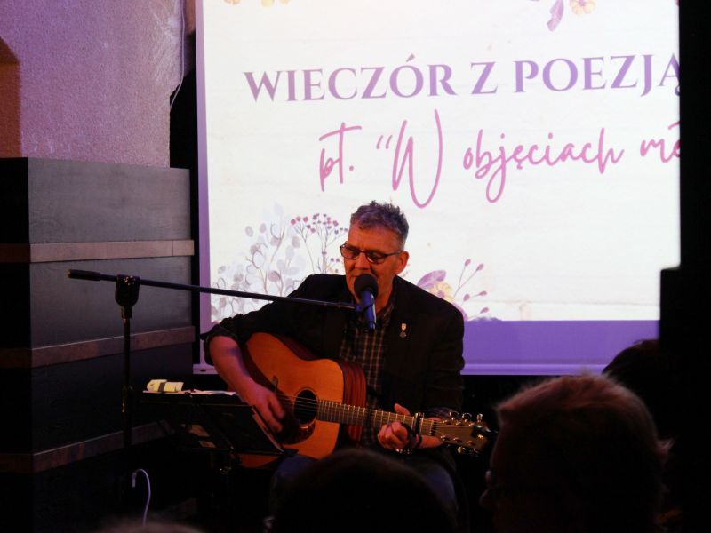 w objeciach metafory4