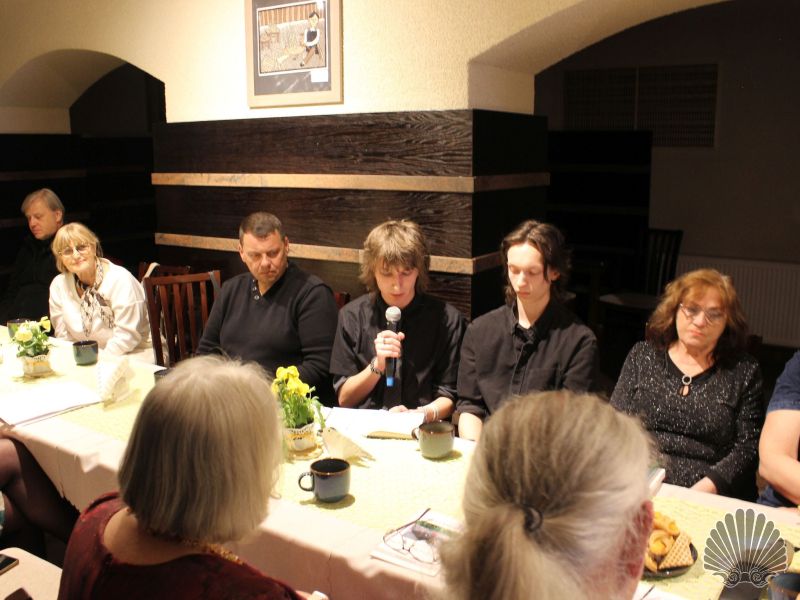 w objeciach metafory8